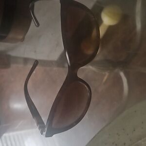 Burberry Sunglassws like new